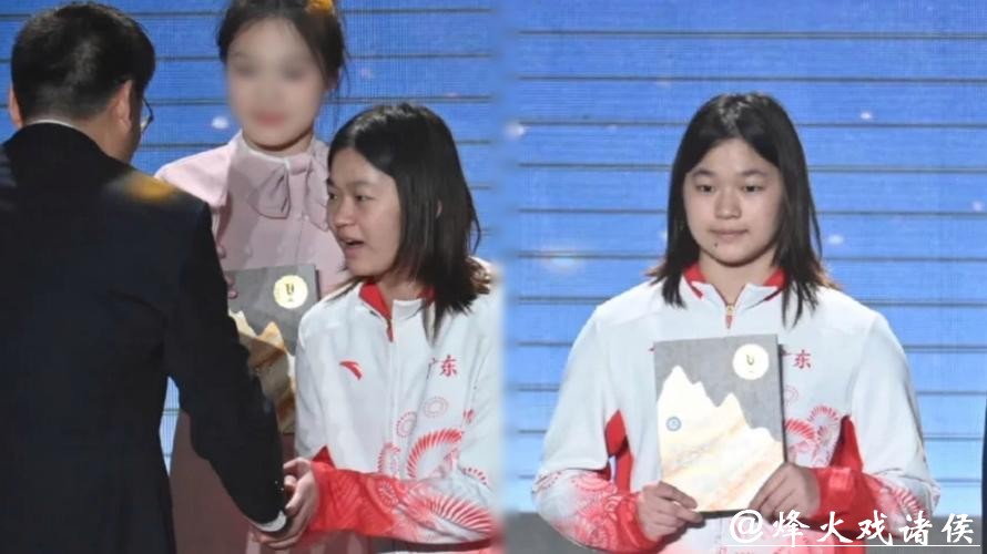 全红婵参加暨南大学表彰大会，留长发少女感满满